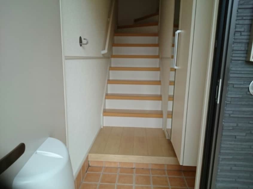  南海本線/和歌山市駅 バス17分湊御殿三丁目下車:停歩3分 2階 築7年