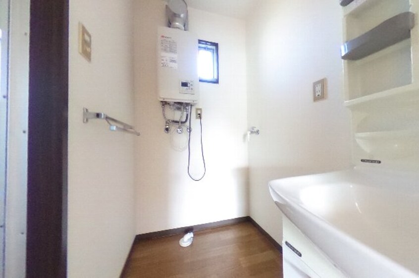  和歌山線/岩出駅 徒歩15分 2階 築36年