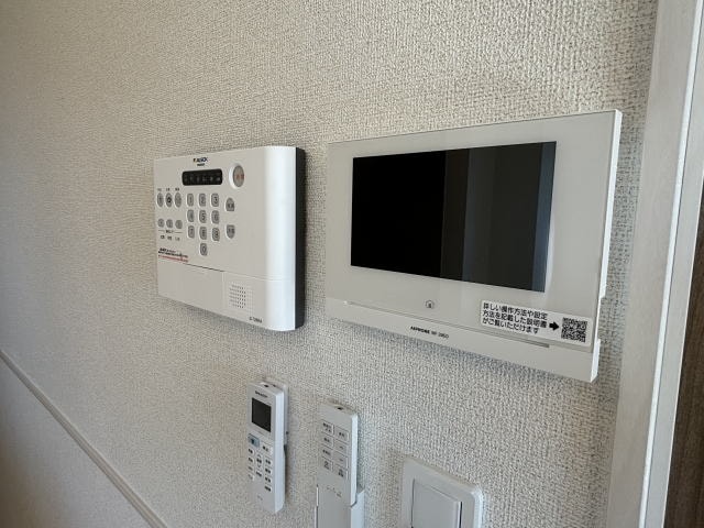  阪和線・羽衣線/紀伊駅 バス9分山村（和歌山県）下車:停歩6分 2階 築1年