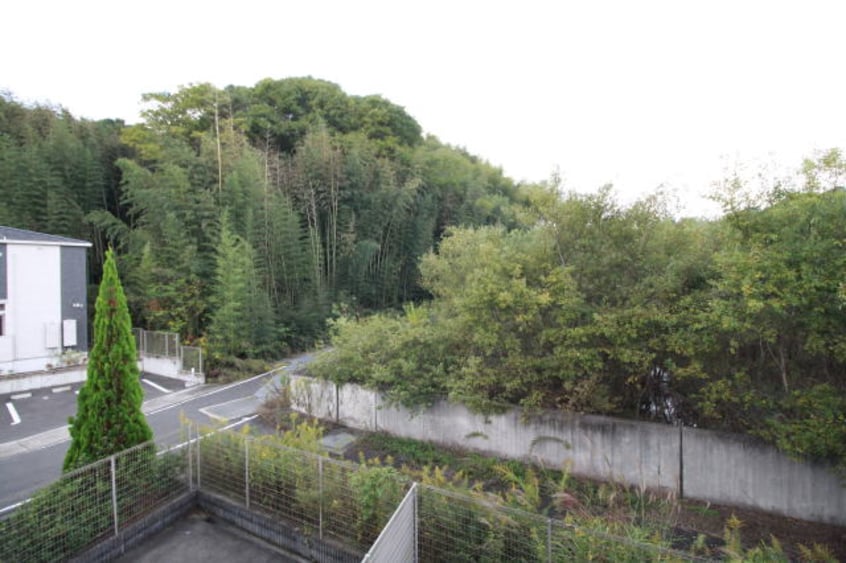  和歌山線/橋本駅 徒歩15分 2階 築9年