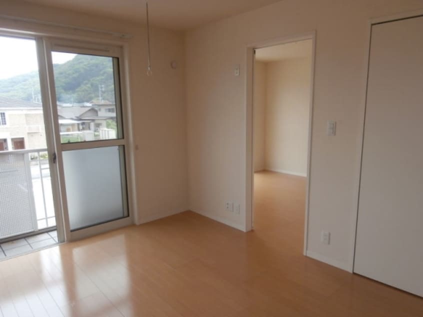  シャーメゾンレープレ