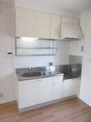  和歌山線/岩出駅 バス17分うぐいす台下車:停歩4分 2階 築32年