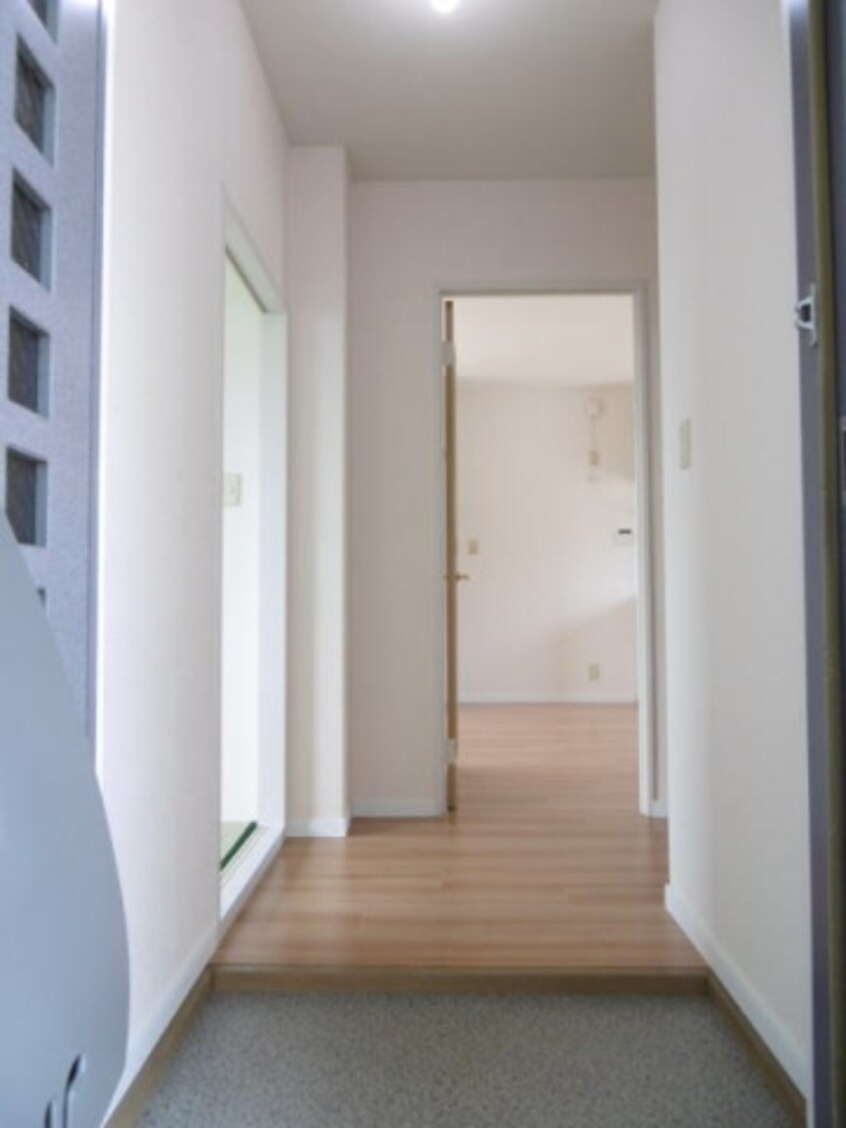  和歌山線/岩出駅 バス17分うぐいす台下車:停歩4分 2階 築32年