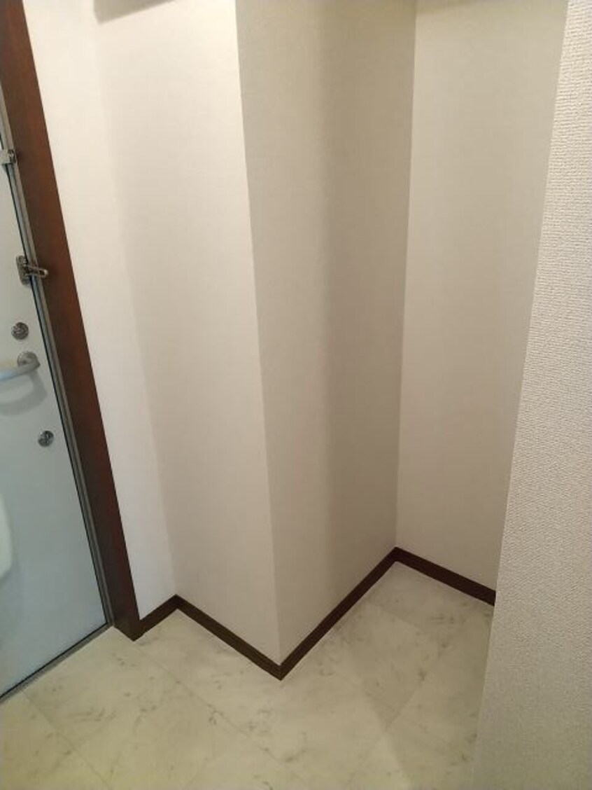  阪和線・羽衣線/紀伊中ノ島駅 徒歩6分 1階 築17年