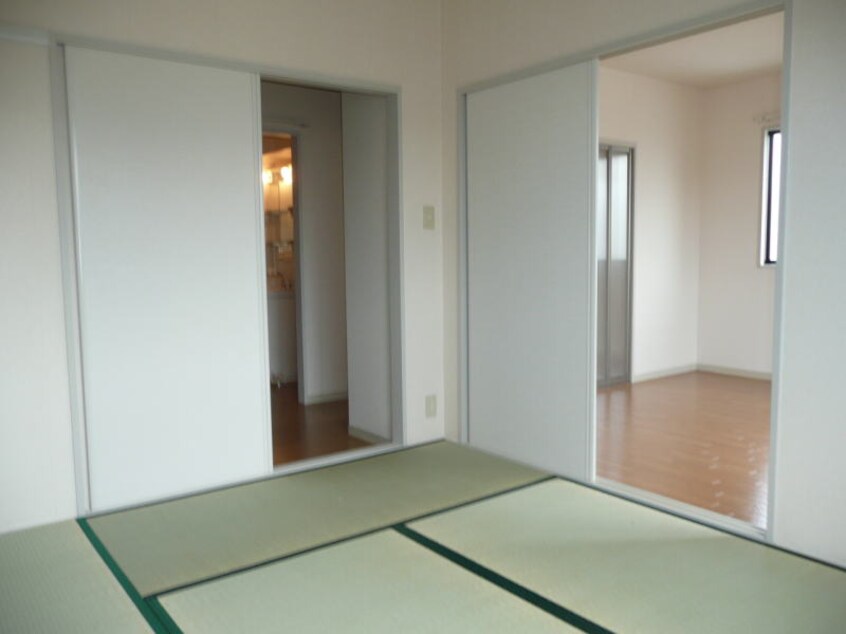 同仕様 フォーレスうえだ