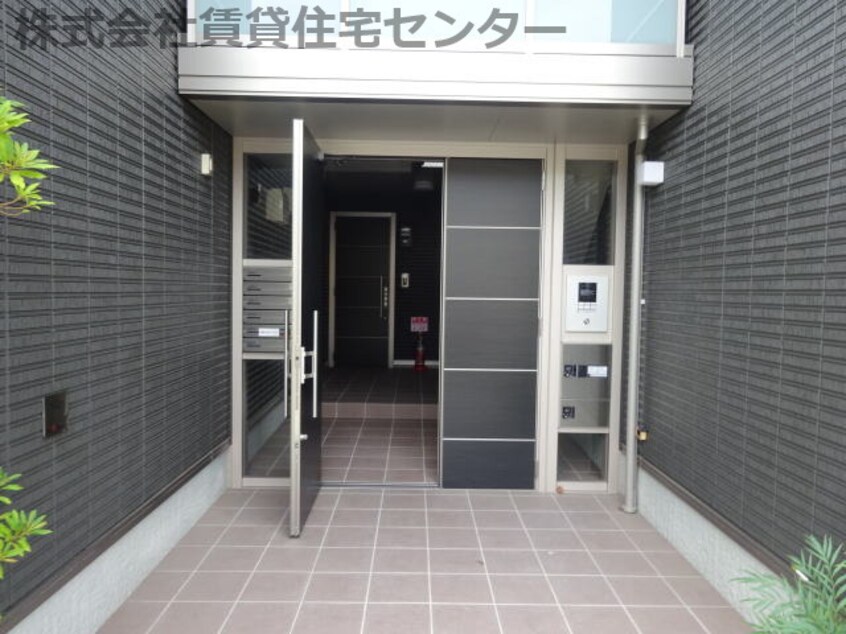  シャーメゾンガーデンズ紀三井寺