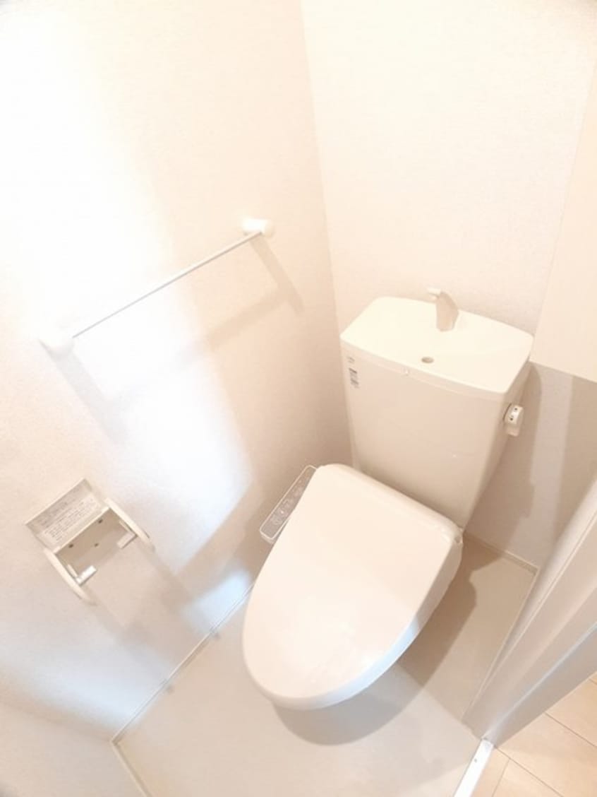  和歌山線/岩出駅 徒歩12分 1階 築8年