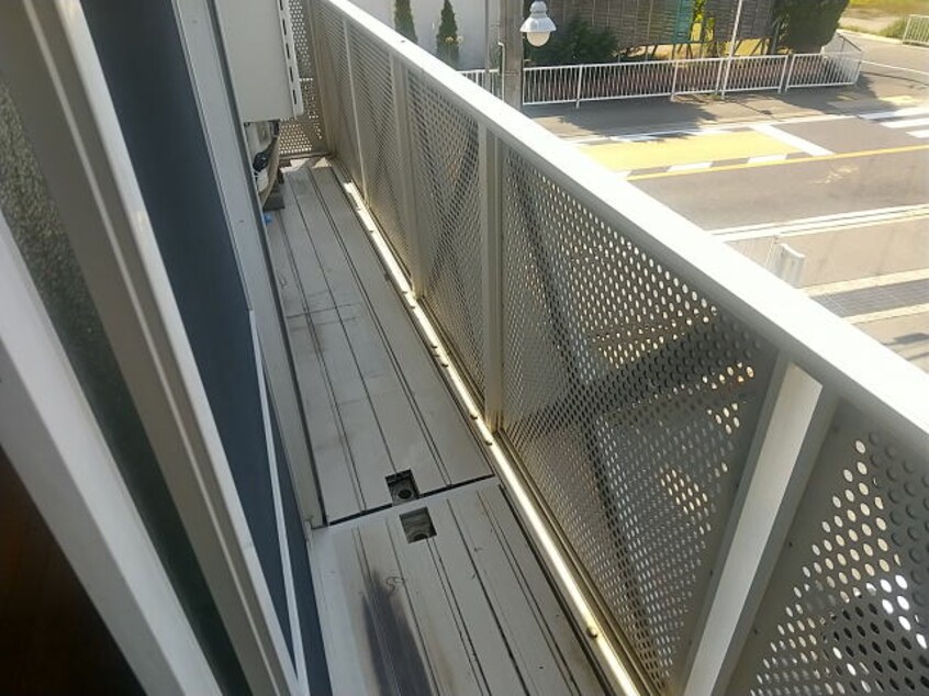  フレグランス巴