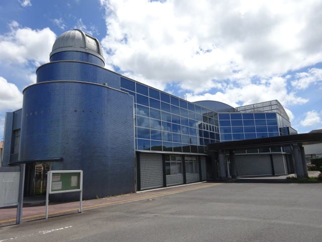 西貴志コミュニティセンターまで1419m シャーメゾン岸宮