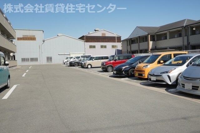  きのくに線・紀勢本線/和歌山市駅 バス14分湊御殿三丁目下車:停歩6分 1階 築7年