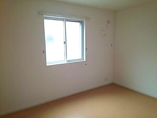  和歌山線/紀伊山田駅 徒歩5分 1階 築11年