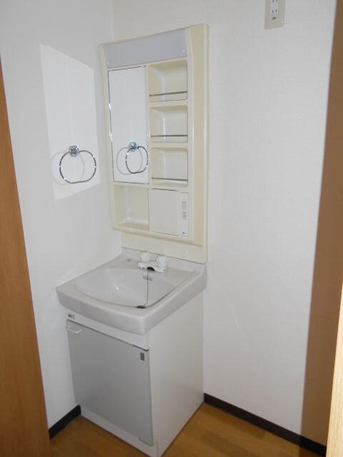  きのくに線・紀勢本線/和歌山市駅 徒歩3分 2階 築25年