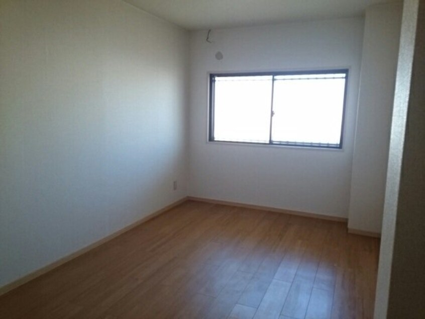 同仕様 和歌山線/岩出駅 徒歩10分 4階 築33年