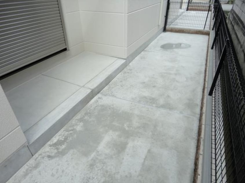 専用庭 コーラルヴィラ出島Ａ