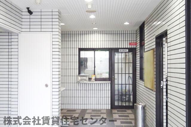  パリ・シャトー本町