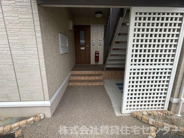  阪和線・羽衣線/六十谷駅 バス10分楠見行者前下車:停歩4分 2階 築18年