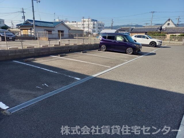  阪和線・羽衣線/紀伊中ノ島駅 徒歩13分 1階 築13年