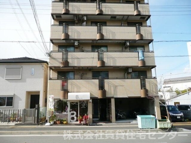  シャトー湊本町