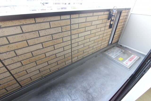 同仕様 阪和線・羽衣線/和歌山駅 徒歩3分 3階 築12年