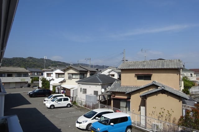  阪和線・羽衣線/六十谷駅 バス5分園部下車:停歩7分 2階 築32年