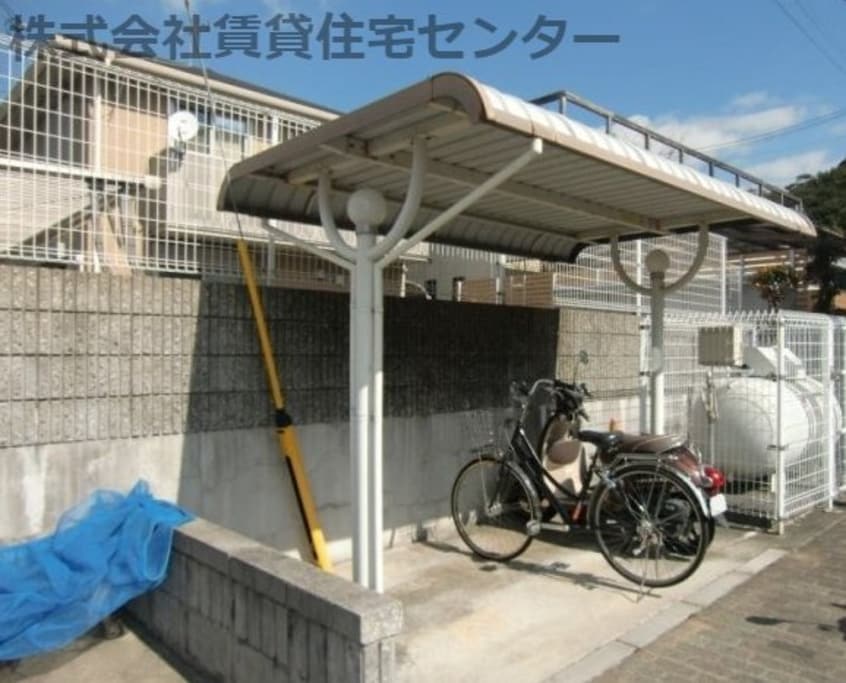  南海本線/和歌山市駅 バス30分大浦下車:停歩5分 1階 築22年