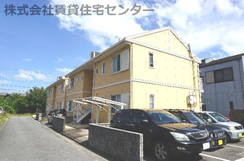  きのくに線・紀勢本線/和歌山市駅 バス20分次郎丸下車:停歩12分 2階 築31年