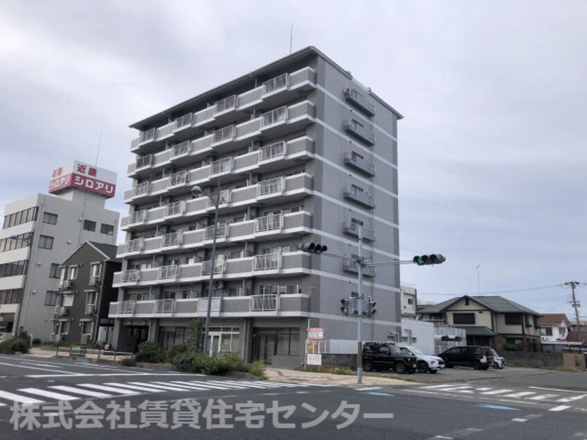  プレミール市駅