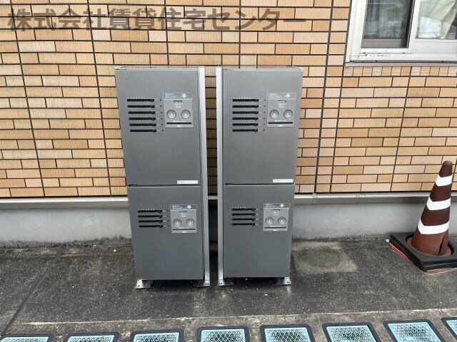 宅配BOX 和歌山電鉄貴志川線/竈山駅 徒歩3分 2階 築17年