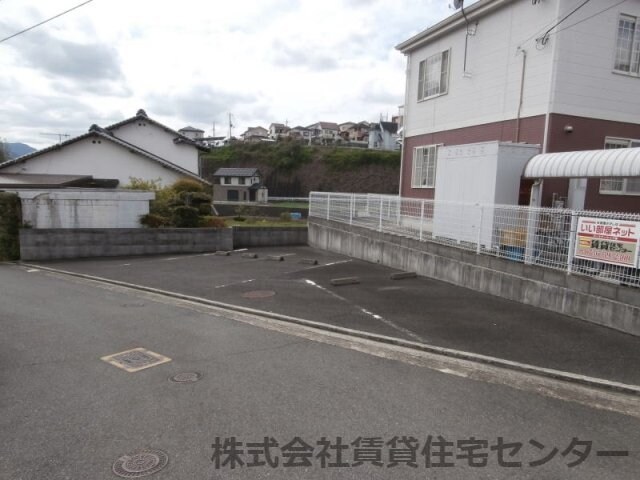  和歌山線/紀伊山田駅 徒歩13分 2階 築25年