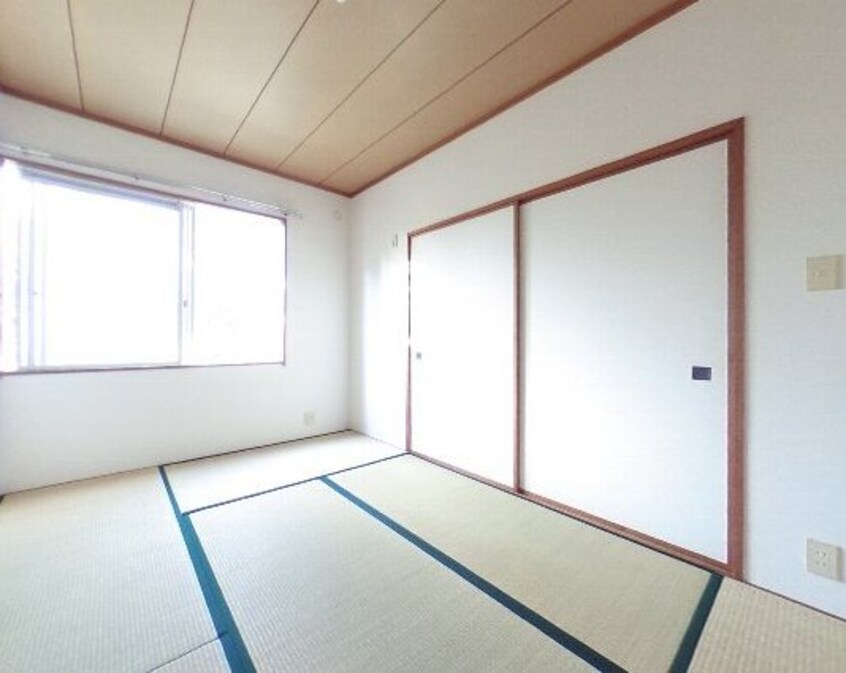 同仕様 阪和線・羽衣線/紀伊駅 バス15分中迫下車:停歩7分 1階 築34年