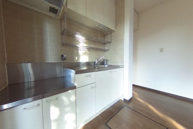 同仕様 阪和線・羽衣線/紀伊駅 バス15分中迫下車:停歩7分 1階 築34年