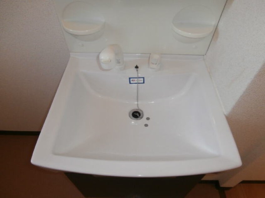 同仕様 阪和線・羽衣線/紀伊駅 バス15分中迫下車:停歩7分 1階 築34年