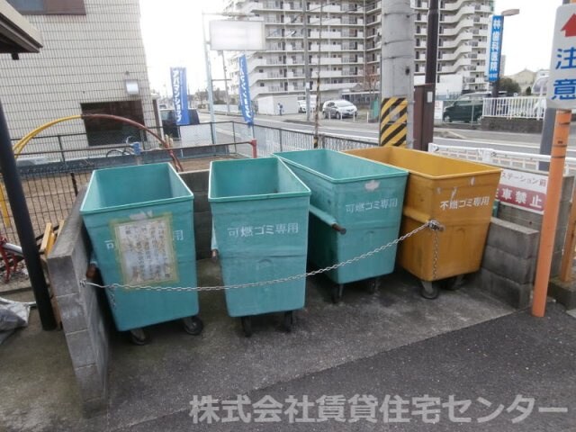  阪和線・羽衣線/紀伊駅 バス10分相谷らんかん橋下車:停歩7分 2階 築27年