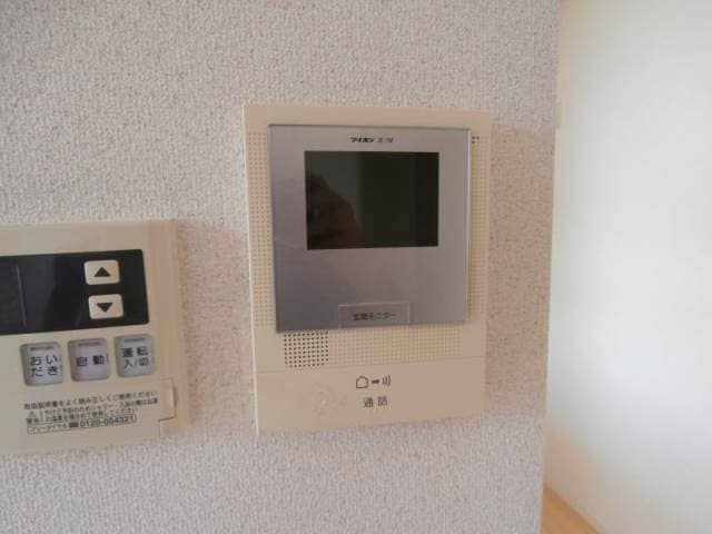  きのくに線・紀勢本線/和歌山市駅 バス10分屋形町５丁目下車:停歩1分 2階 築17年