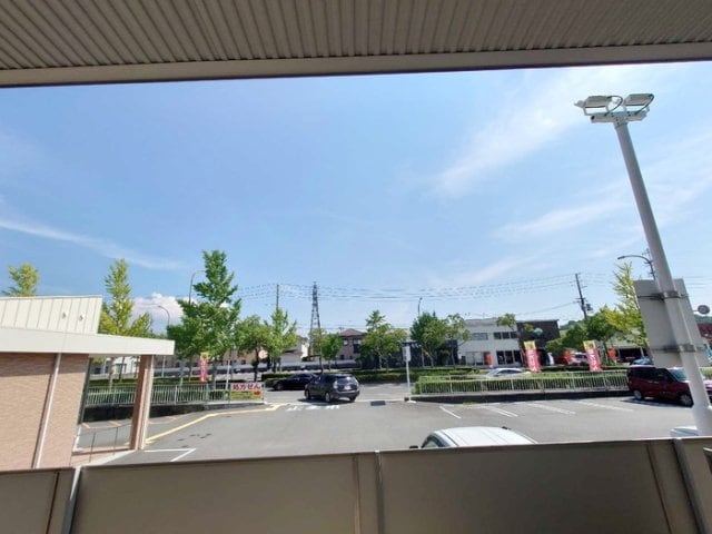  和歌山線/和歌山駅 バス15分和歌川大橋下車:停歩3分 1階 築14年
