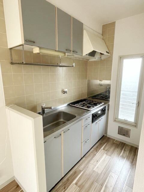  南海本線/和歌山市駅 徒歩15分 2階 築33年