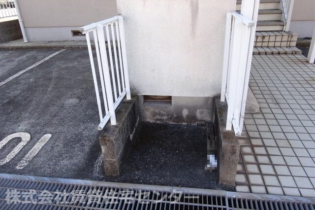  南海本線/和歌山市駅 徒歩15分 2階 築33年