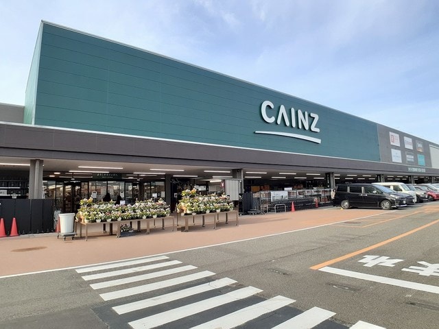 カインズ 紀伊川辺店様(電気量販店/ホームセンター)まで2026m 和歌山線/岩出駅 バス15分さぎのせ公園下車:停歩6分 1階 建築中