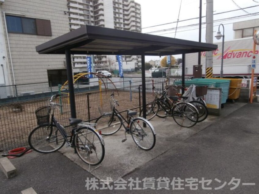  阪和線・羽衣線/紀伊駅 バス12分西安上下車:停歩2分 2階 築26年