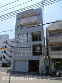 プラザ　パルビル
