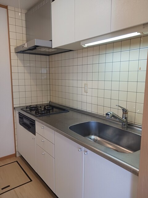  きのくに線・紀勢本線/紀三井寺駅 徒歩15分 1階 築21年