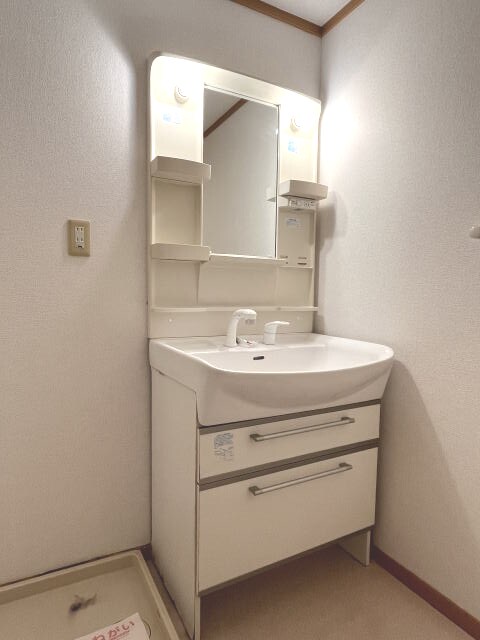  きのくに線・紀勢本線/紀三井寺駅 徒歩15分 1階 築21年