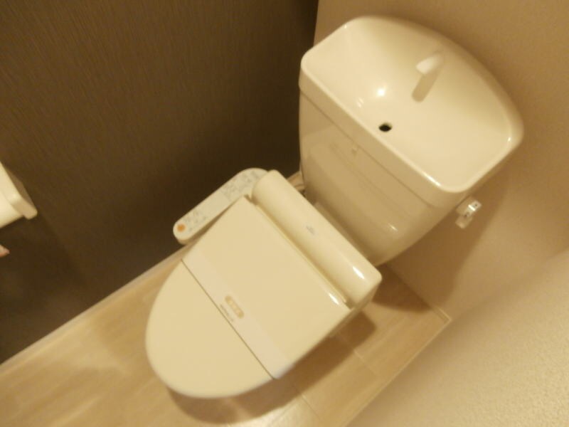  南海加太線/東松江駅 徒歩16分 1階 築13年