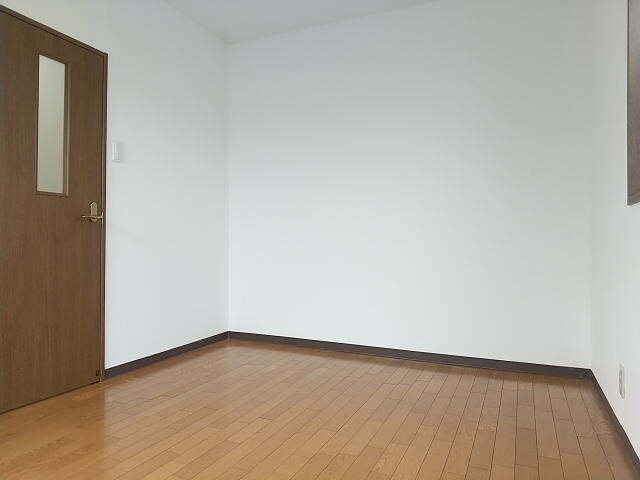 同仕様 ヴィラ小松原