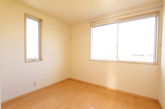  阪和線・羽衣線/和歌山駅 バス10分津秦下車:停歩3分 2階 築18年