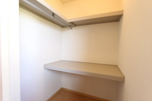  阪和線・羽衣線/和歌山駅 バス10分津秦下車:停歩3分 2階 築18年