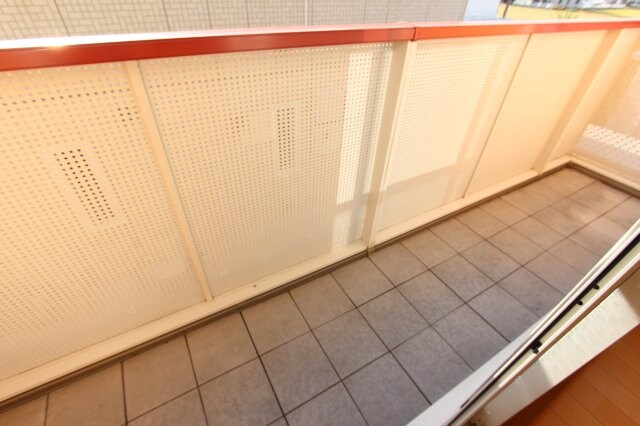  阪和線・羽衣線/和歌山駅 バス10分津秦下車:停歩3分 2階 築18年