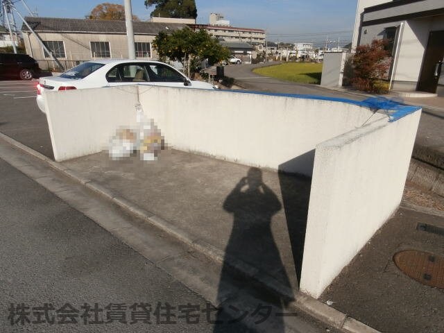  阪和線・羽衣線/和歌山駅 バス10分津秦下車:停歩3分 2階 築18年