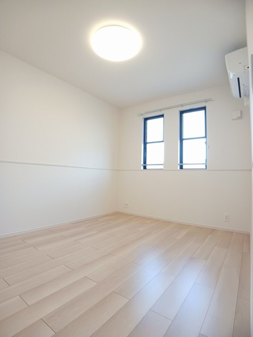  和歌山線/岩出駅 徒歩31分 2階 1年未満