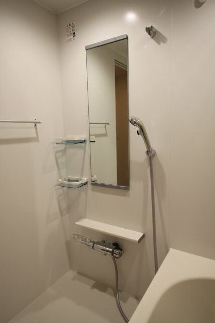 同仕様 きのくに線・紀勢本線/紀三井寺駅 バス5分競技場前下車:停歩8分 1階 建築中